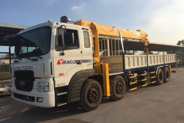 XE CẨU THÙNG- CÀN BÁN - GIÁ CẠNH TRANH   mới  95%